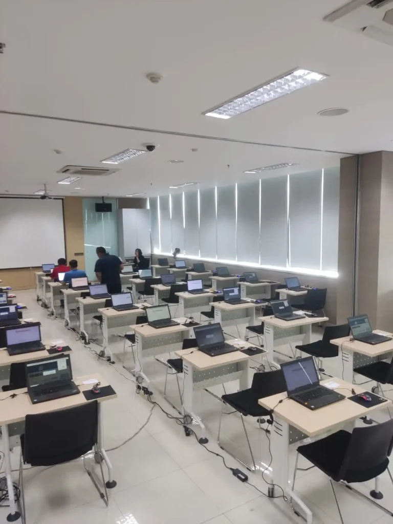 persewaan laptop surabaya