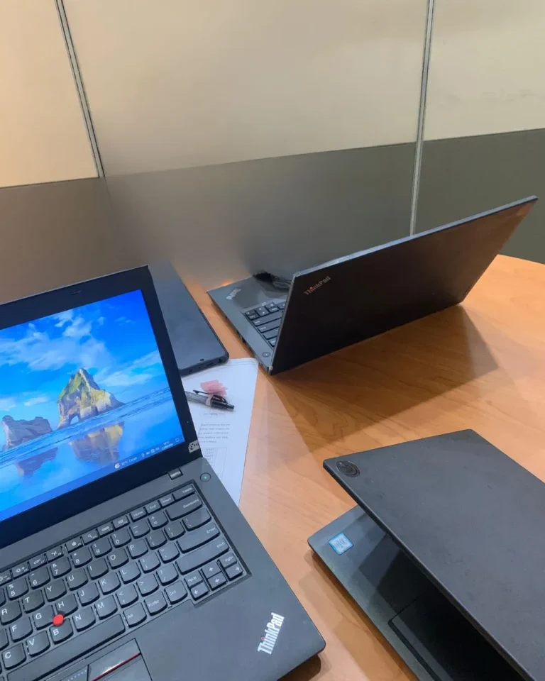 sewa laptop harian surabaya